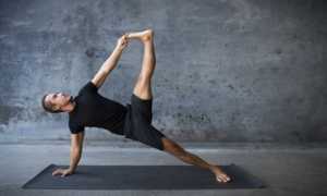 Силовая йога для мужчин и женщин: упражнения и комплексы